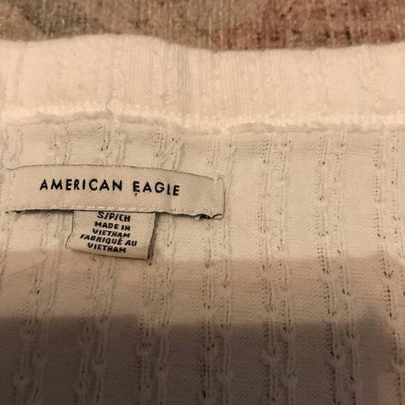 American Eagle Ribbed V-Neck Top - Size Small - Picture 5 of 6